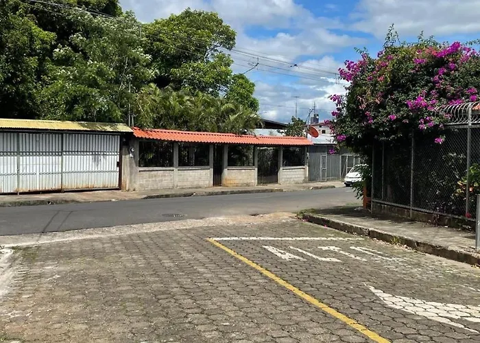 Cabinas En Guanacaste Apartment Canas